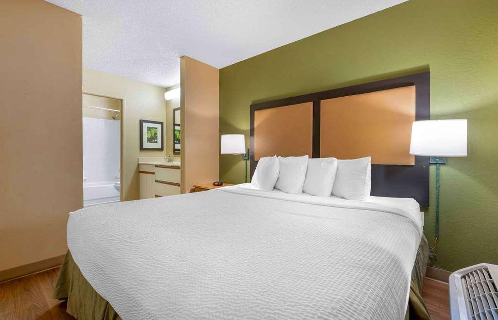 Extended Stay America Select Suites - Jacksonville - Baymeadows Habitación foto